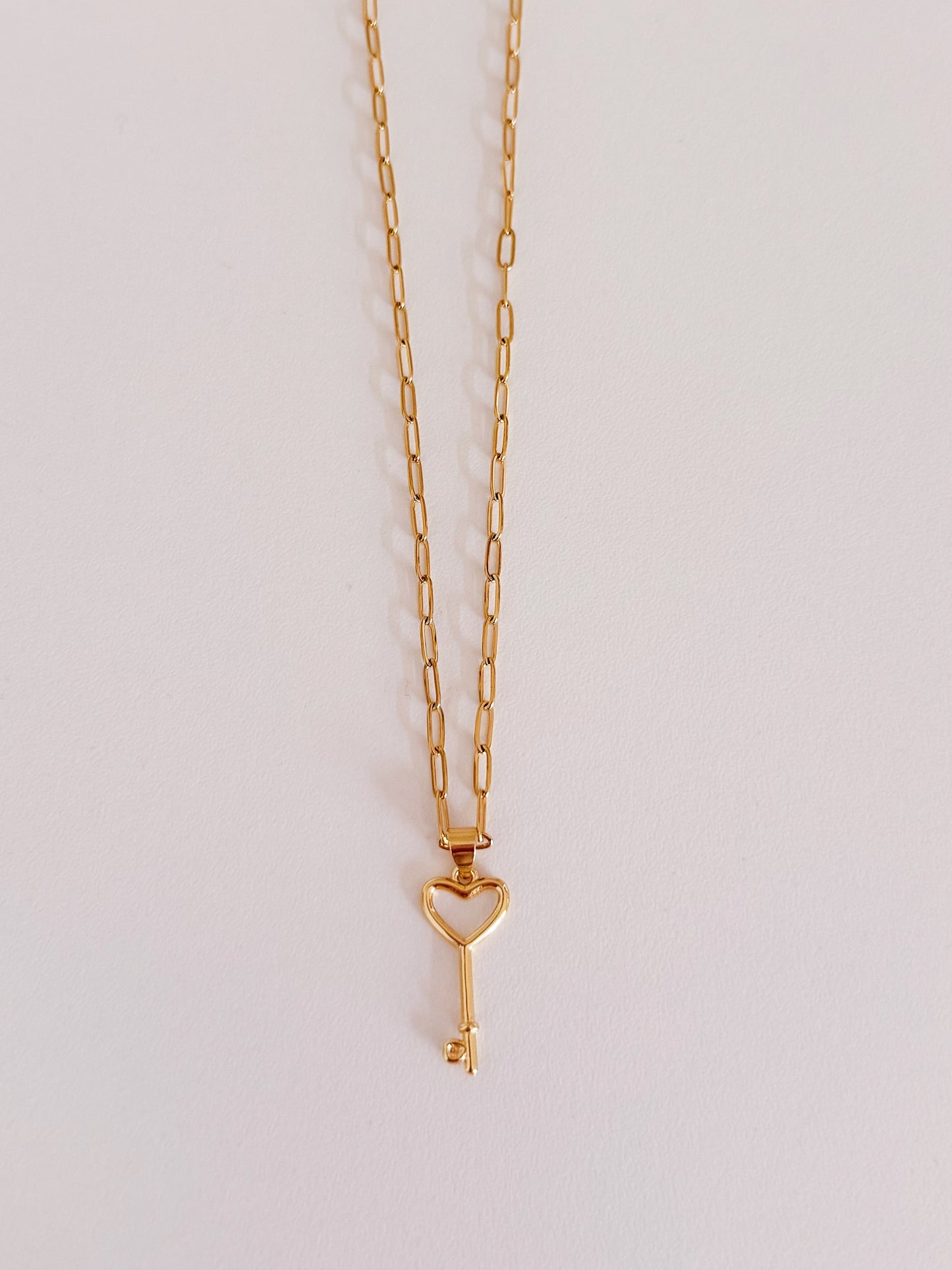 HEART KEY NECKLACE